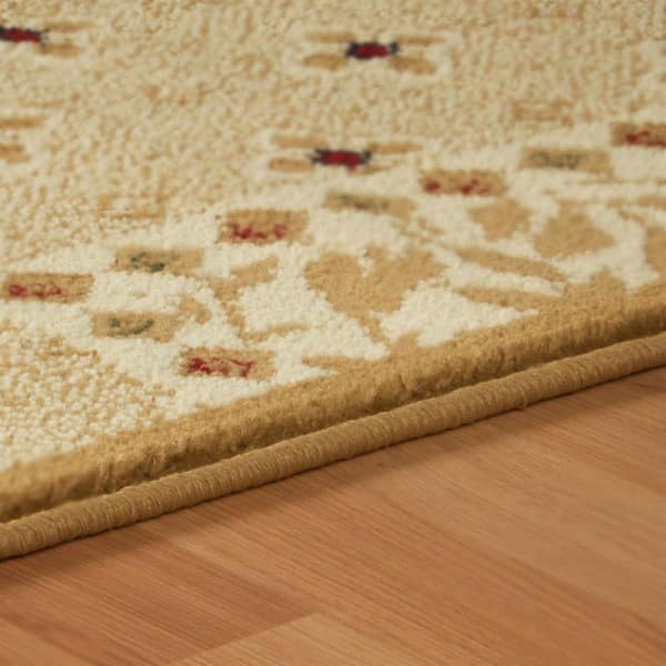 Traditional Rustic Beige 2 ft. x 3 ft. Flower Patch Polypropylene Area Rug