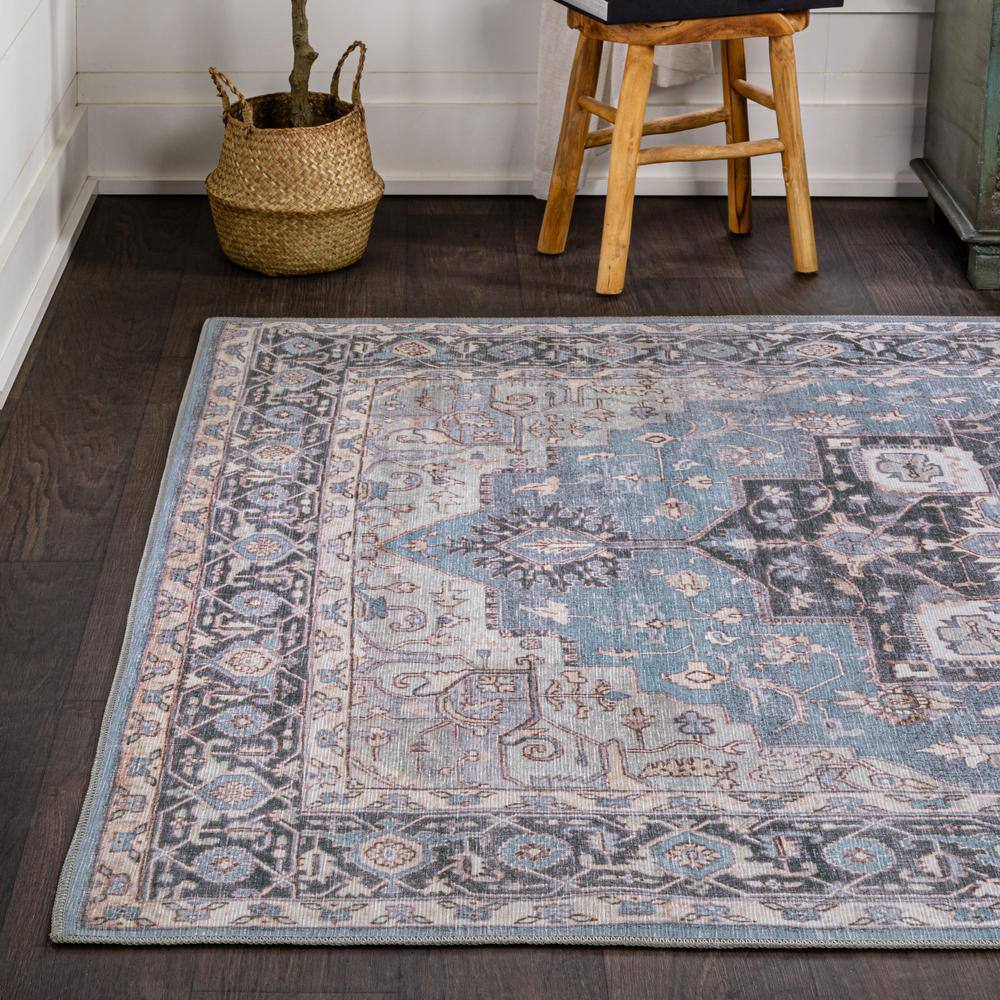 Maris Ornate Medallion Blue/Cream Chenille 4' x 6' Washable Area Rug