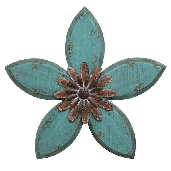 Turquoise Metal Hanging Daisy Decor