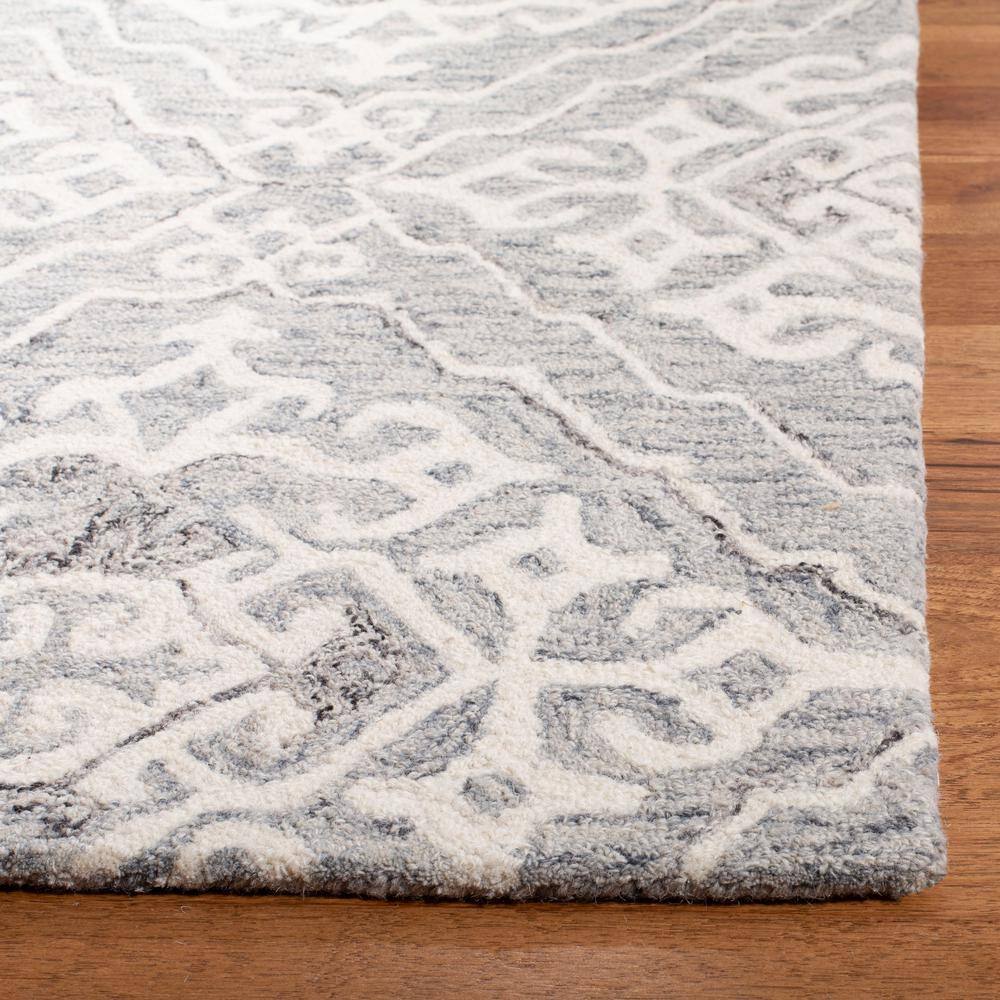 Gray and Ivory Hand-Tufted Wool 8' x 10' Area Rug