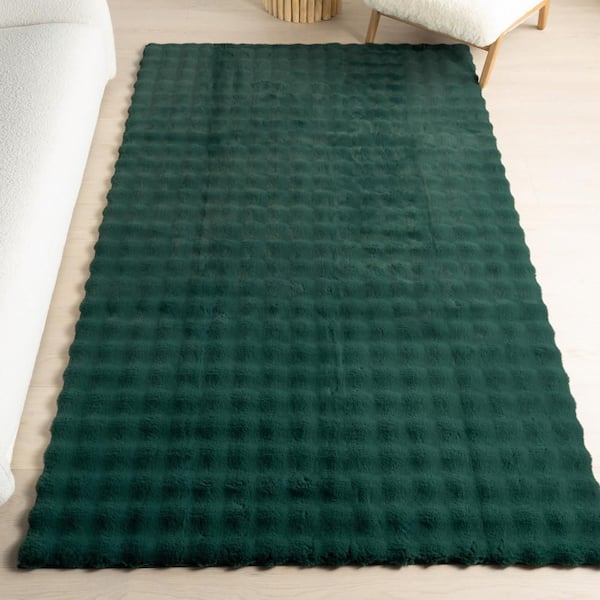 Ivana Checkered Plush Cloud Washable Hunter Green 8 ft. x 10 ft. Indoor Area Rug