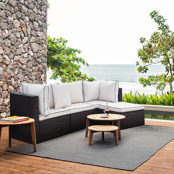 WESTIN OUTDOOR TAZZ 4-Piece Rattan Outdoor Sectional with Cushions and Throw Pillow with Brown/White