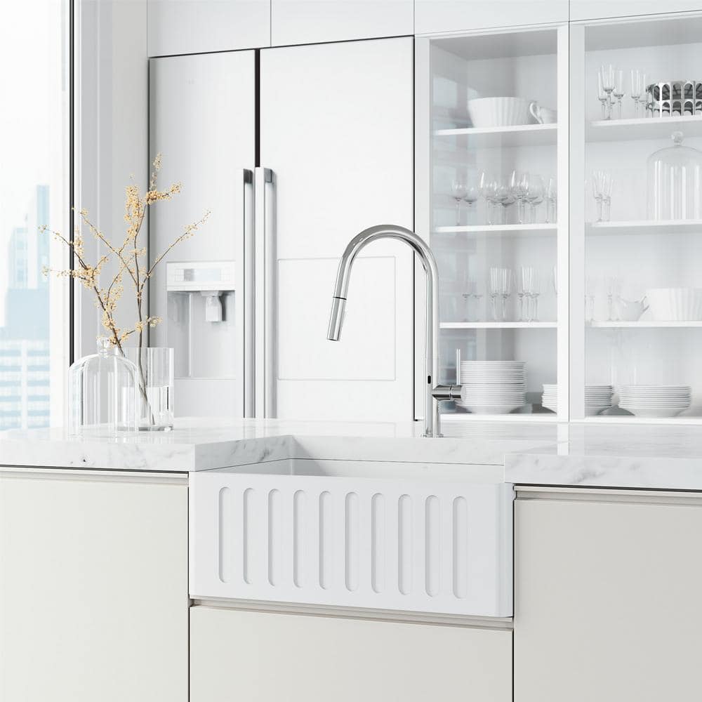 Greenwich Chrome Touchless Pull-Down Kitchen Faucet with Spray