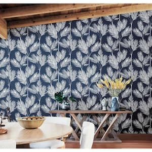 56 sq. ft. King Palm Silhouette Wallpaper