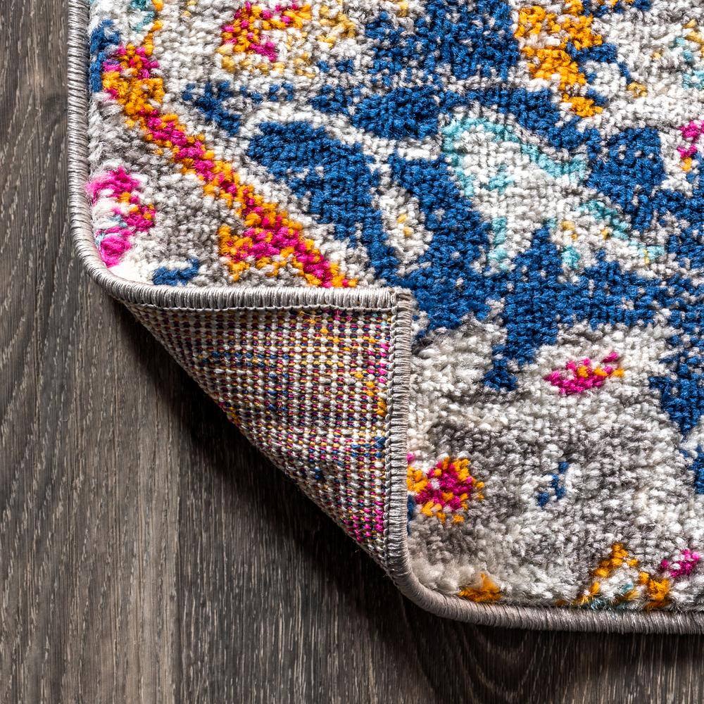 Reversible Medallion Blue and Coral 4' x 6' Synthetic Area Rug
