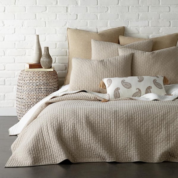 LEVTEX HOME Cross Stitch Taupe 3-Piece Solid Cotton Full/Queen Quilt Set