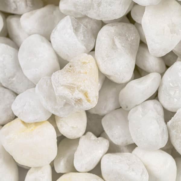 Himalaya White 0.5 cu. ft. per Bag (0.25 in. to 0.75 in.) Bagged Landscape Pebbles (28 Bags/14 cu. ft./Pallet)