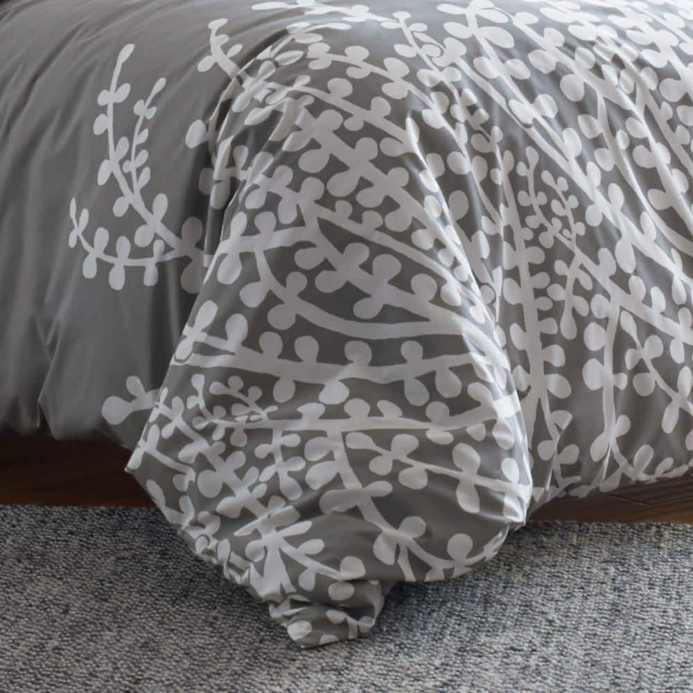 Gray and White Cotton Reversible Full Comforter Set