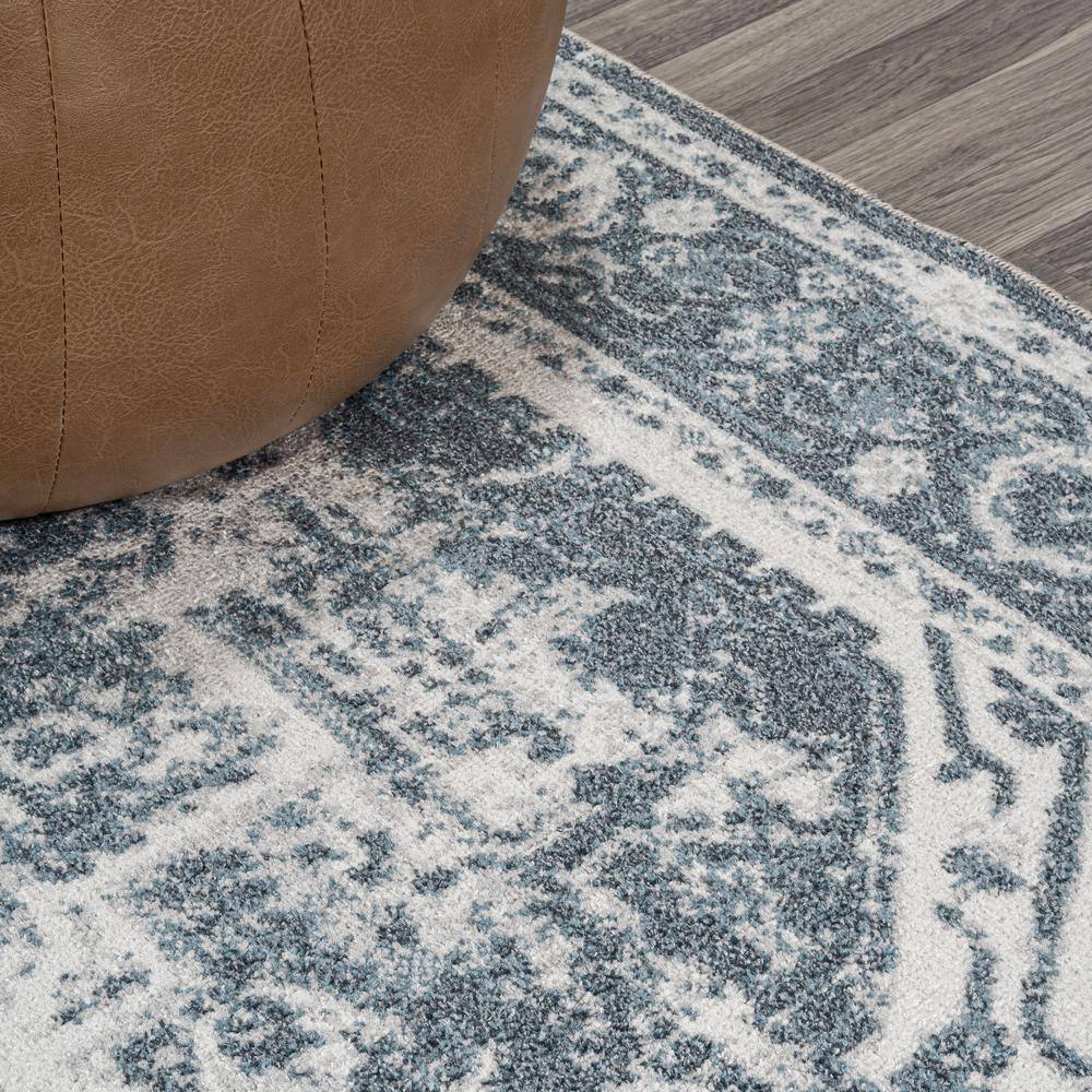Keesha Blue and Cream Medallion Washable Area Rug 3' x 5'