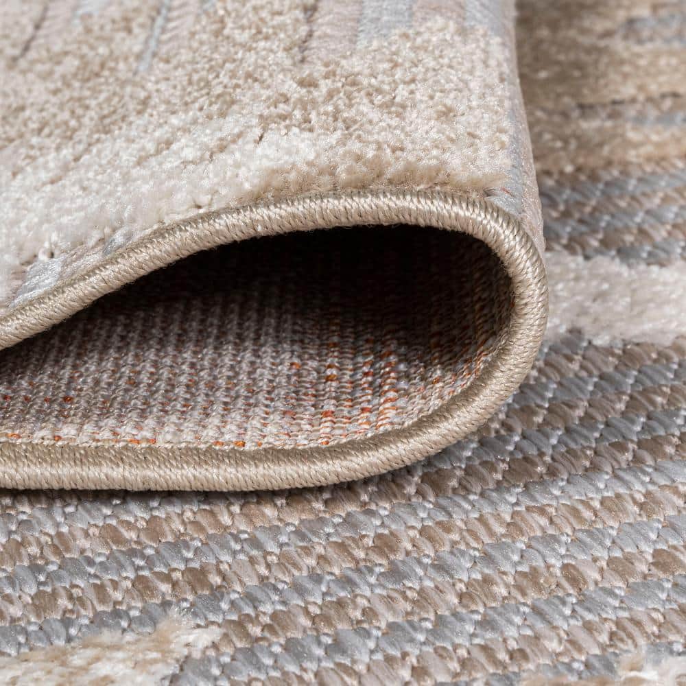 Modern Gray Geometric Synthetic 3x5 Indoor/Outdoor Rug