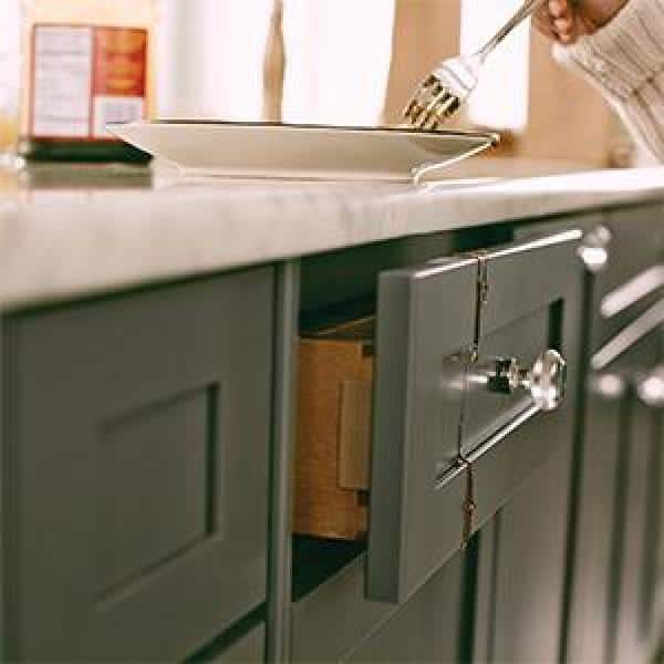 Kraftmaid Custom Kitchen Cabinets Shown, What Should I Use To Clean My Kraftmaid Cabinets