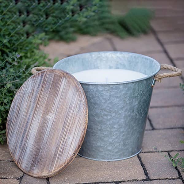 Bucket without handle decorative metal candle
