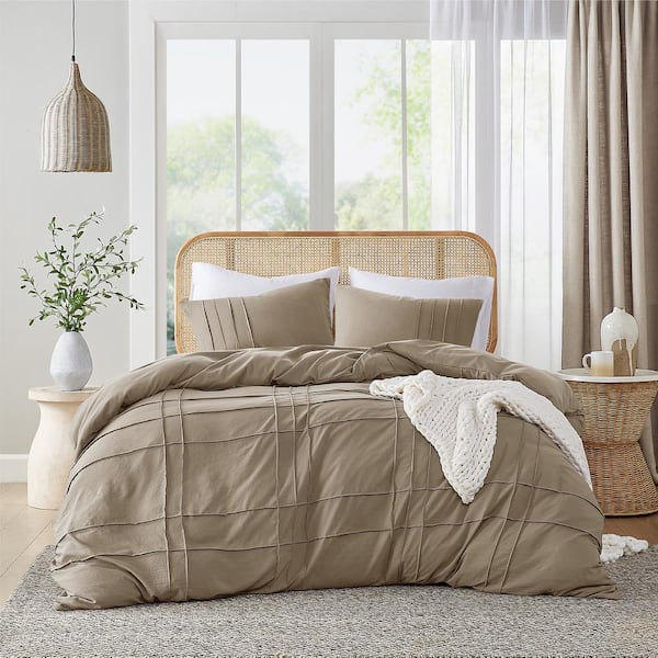 510 Design Porter 3-Piece Khaki Microfiber Queen Soft Washed Pleated Duvet Cover Set