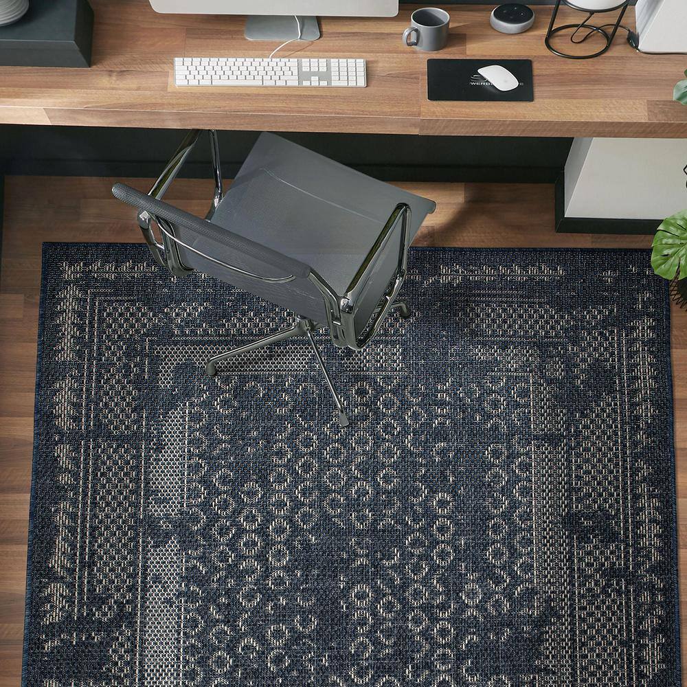 Blue Geometric Synthetic Flat Woven 5' x 7' Area Rug