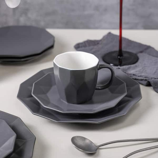 Pinch Dinner Plate in Grey - Set of 4 – Canvas Home