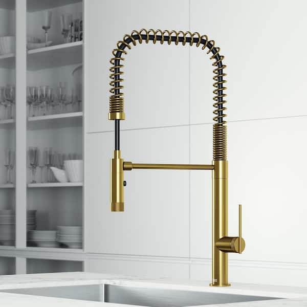 Sterling Single-Handle Pull-Down Sprayer Kitchen Faucet in Brushed Nickel