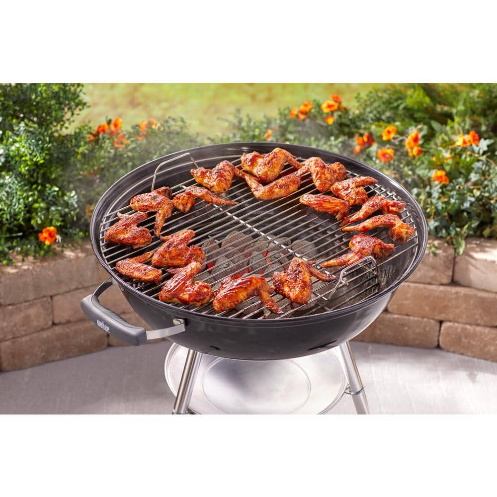 Jumbo Joe 22" Black Porcelain-enameled Charcoal Grill