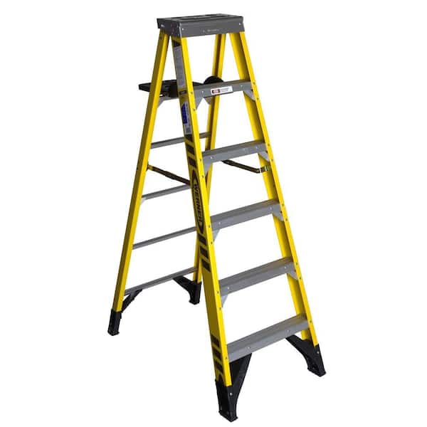 Werner 6 ft. Fiberglass Step Ladder with Shelf 375 lb. Load Capacity Type IAA Duty Rating