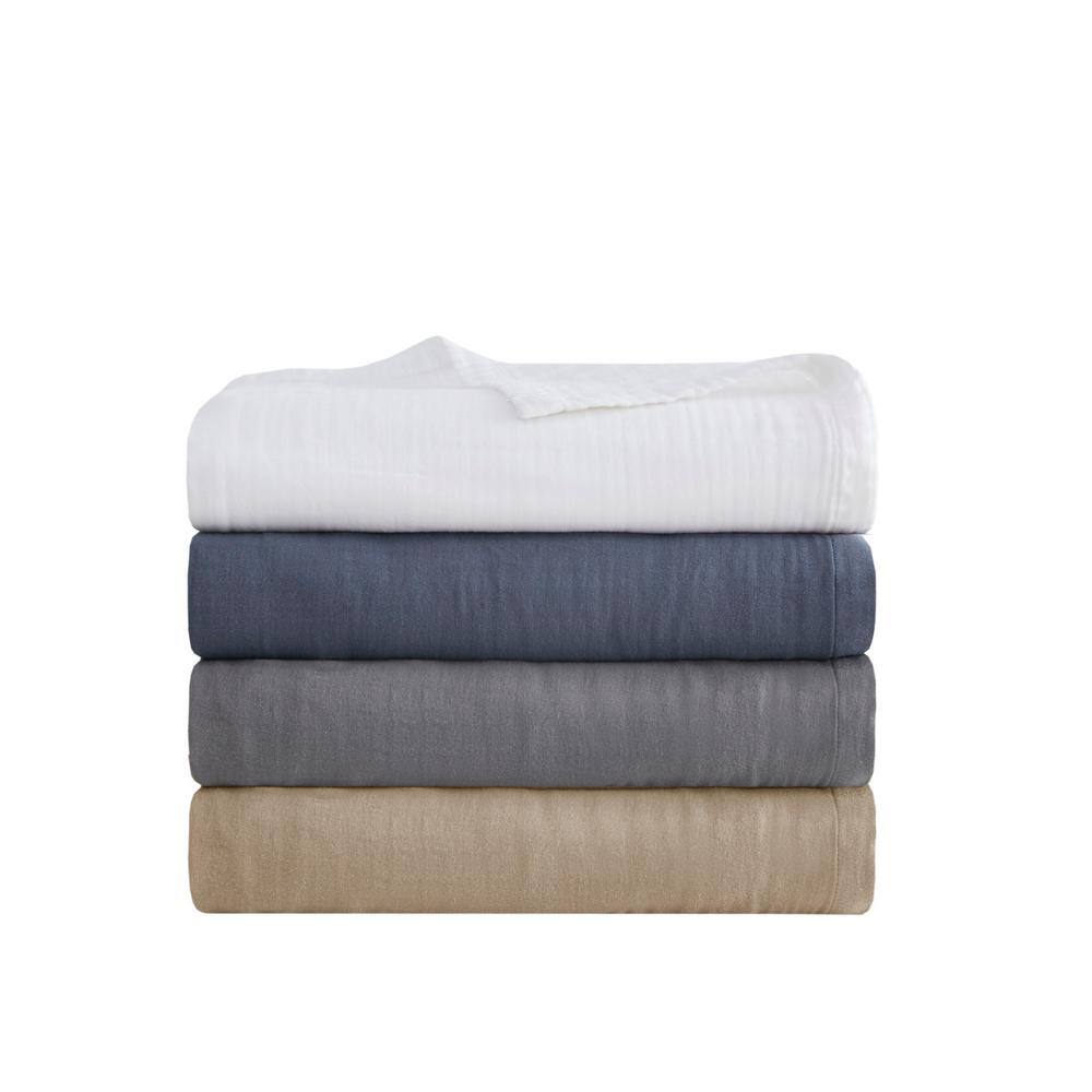 Cozy Farmhouse Full/Queen Cotton Gauze 3-Layer Blanket in White