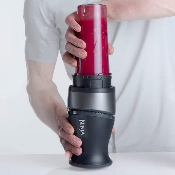 Ninja BL660 Professional Blender with Single-Serve Cups