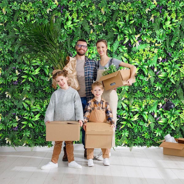 Justincity 20 in. x 20 in. Green Finish PE Artificial Grass Wall