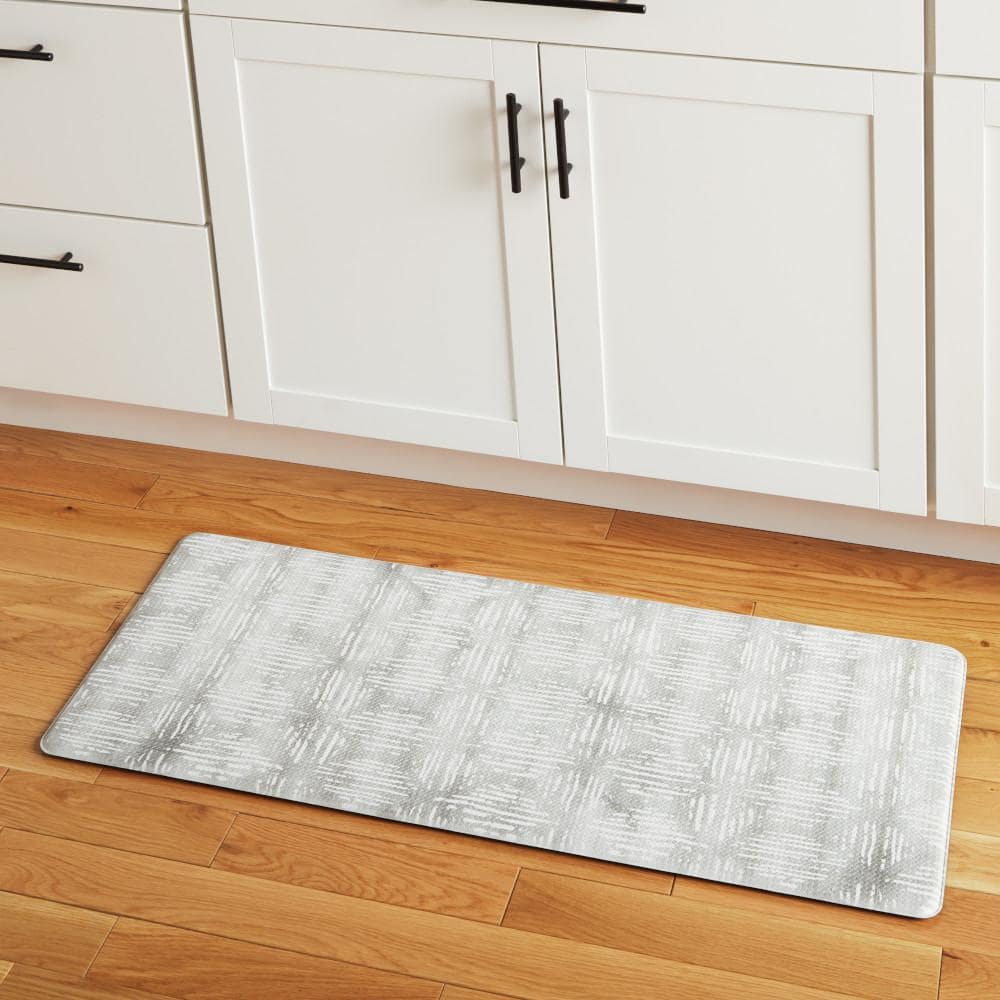 Gray Geometric Memory Foam Anti-Fatigue Mat 18" x 39"