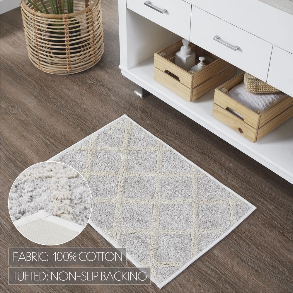 Oatmeal Tan Cotton Bath Mat with Geometric Pattern, 20x30