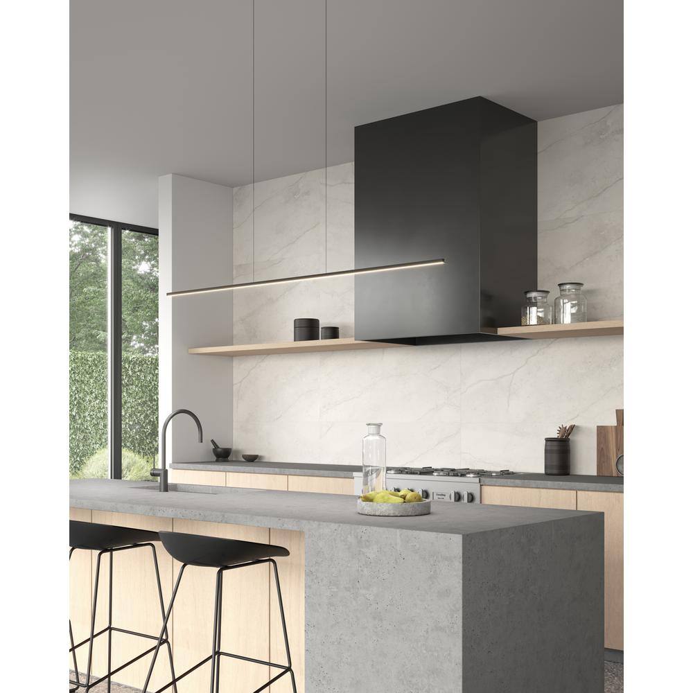 Vega Minor Black Aluminum LED Linear Pendant Light