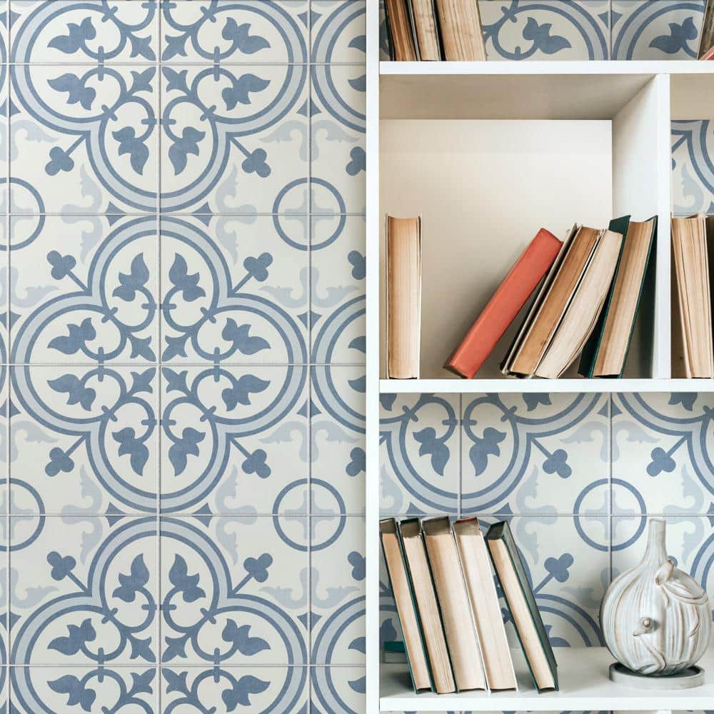 Arte 10" x 10" Blue and White Porcelain Patterned Tile