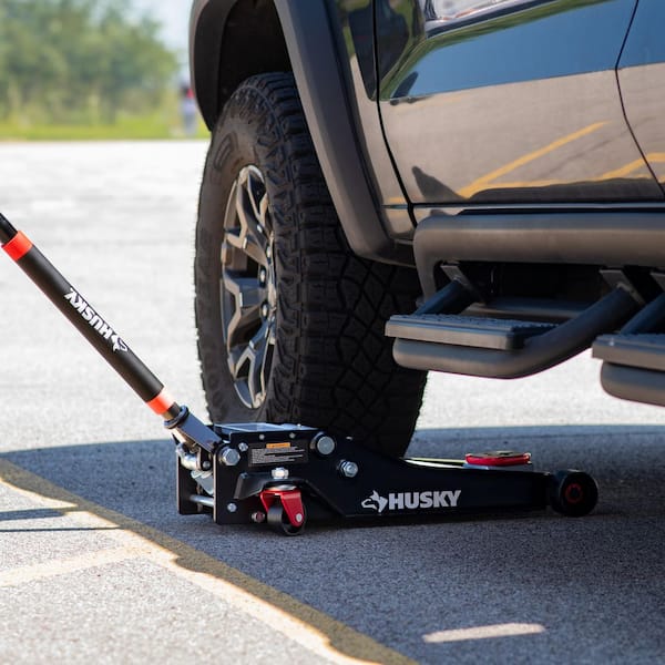 Husky 4 Ton Low Profile Floor Jack HD00180N-HV-TH - The Home Depot