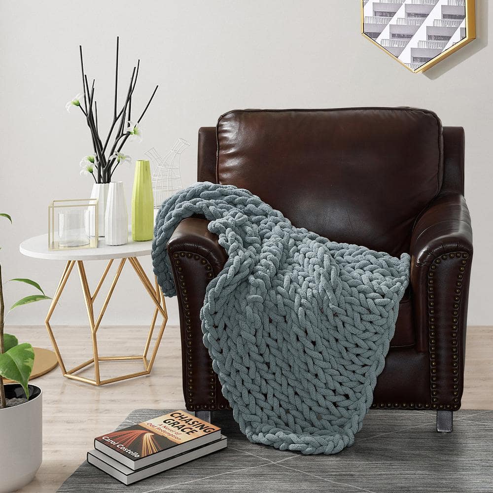 Seaside Blue Chunky Knitted Chenille Throw Blanket