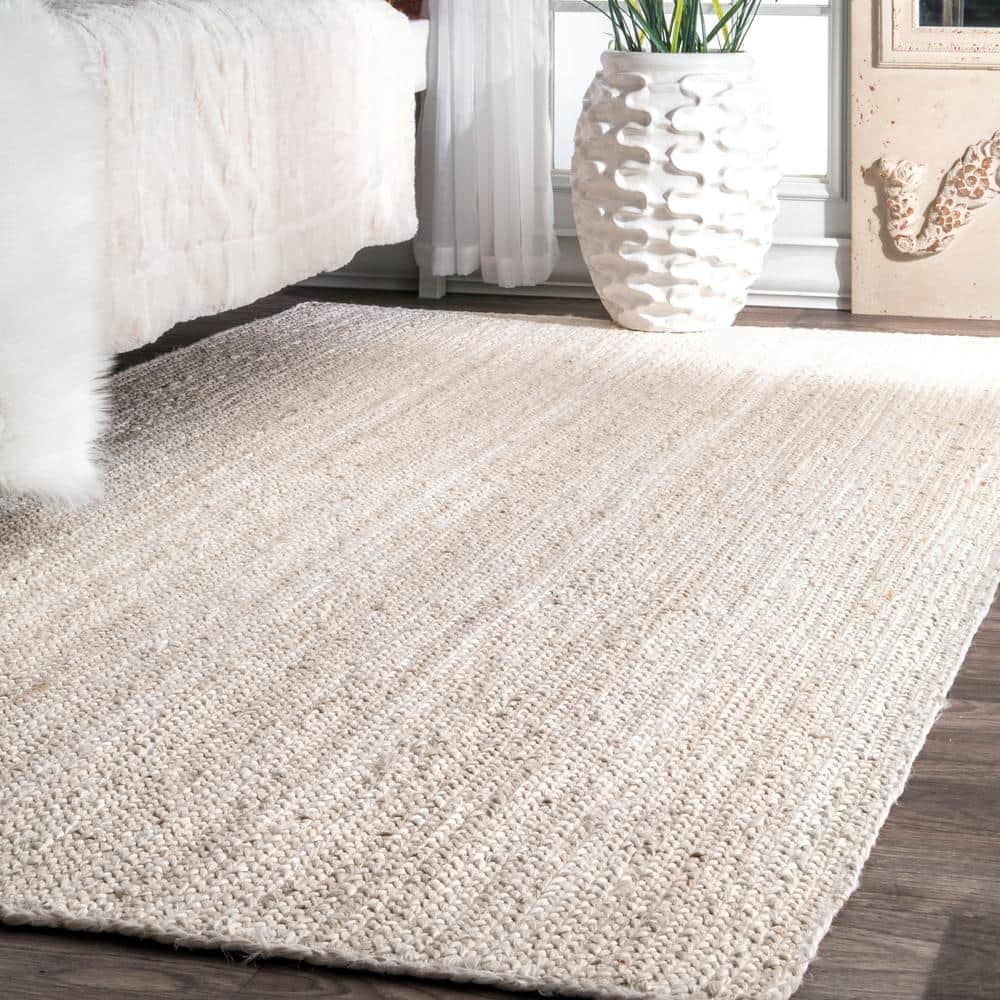 Hand-Braided Off White Jute 4' x 6' Reversible Area Rug