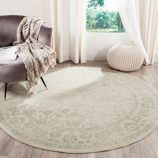 Adirondack Ivory/Sage 4 ft. x 4 ft. Border Distressed Round Area Rug