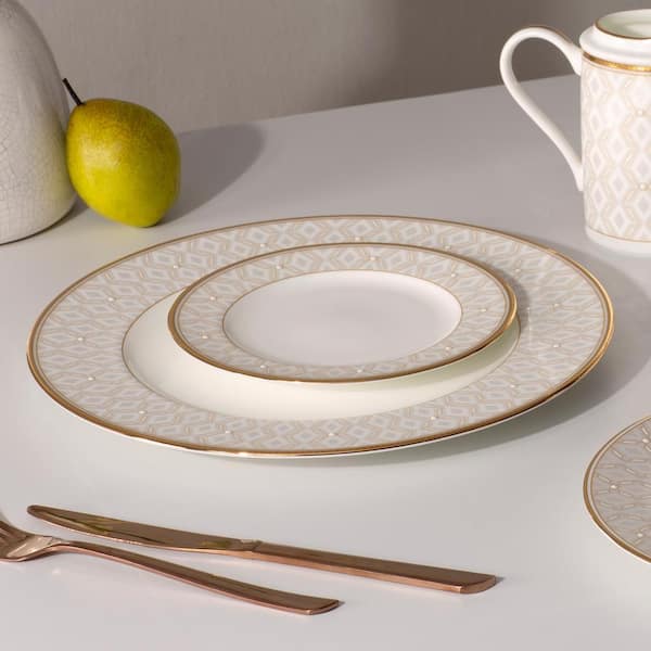 Noritake Noble Pearl 11 in. (White) Bone China Dinner Plates, (Set