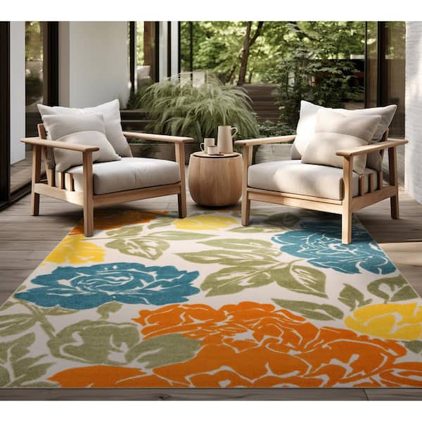 Oasis Gold 8 ft. x 10 ft. Floral Indoor/Outdoor Area Rug