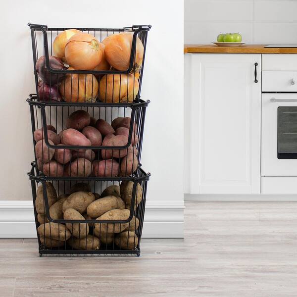 https://images.thdstatic.com/productImages/fc8e7f7a-9a75-4d0f-9931-5c5530b3708f/svn/black-sorbus-storage-baskets-mtl-bskt4-blk-c3_600.jpg