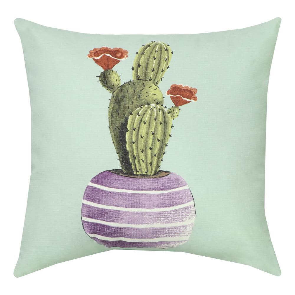 https://images.thdstatic.com/productImages/fc924859-a880-4f94-b94b-700fc2b5d222/svn/hampton-bay-outdoor-throw-pillows-7680-04851811-64_1000.jpg