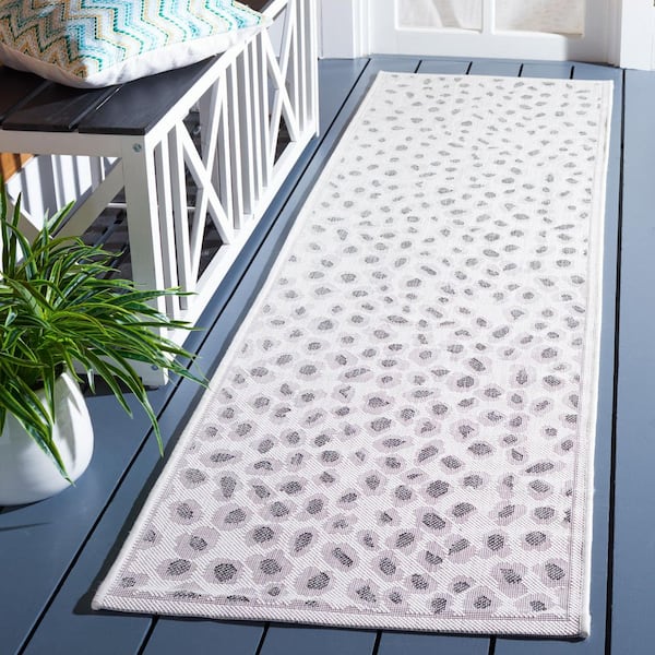 Courtyard Ivory/Gray 2 ft. x 8 ft. Geometric Cheetah Indoor/Outdoor Runner Rug