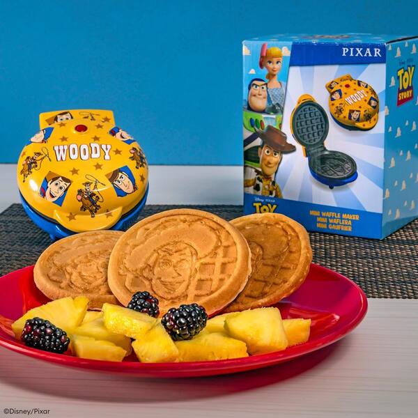 Uncanny Brands Yellow Disney Pixar Toy Story Woody Mini American