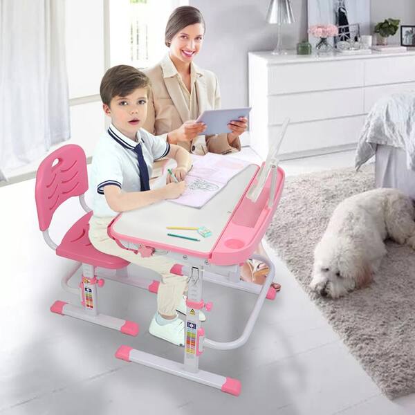 Kids' Desks & Chairs