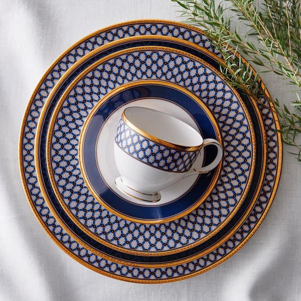 Noritake Blueshire 7 fl. oz. (Blue) Bone China Tea Cups Noritake Blueshire 7 fl. oz. (Blue) Bone China Tea Cups