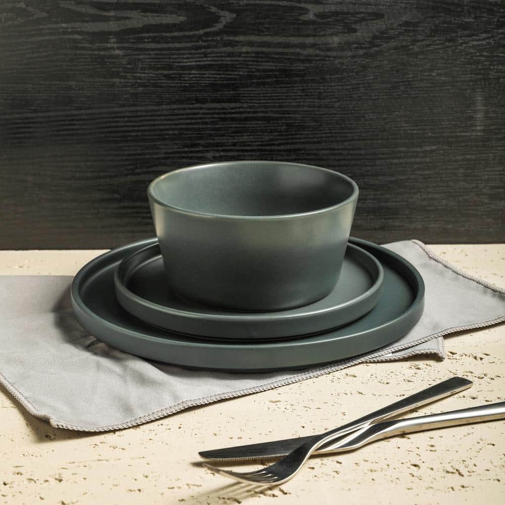STONE LAIN Stone Lain Celina 32-Piece Gray Matte Dinnerware Set