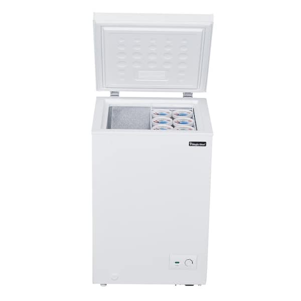 Magic Chef 3.5 cu. ft. Manual Defrost Chest Freezer in White HMCF35W5 - The Home  Depot