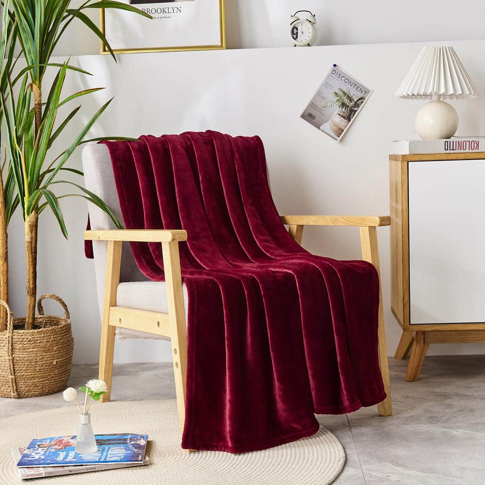 Burgundy store throw blanket