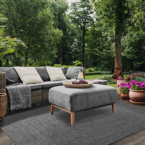 Braided Canvas/White 4 ft. x 6 ft. Solid Indoor/Outdoor Area Rug