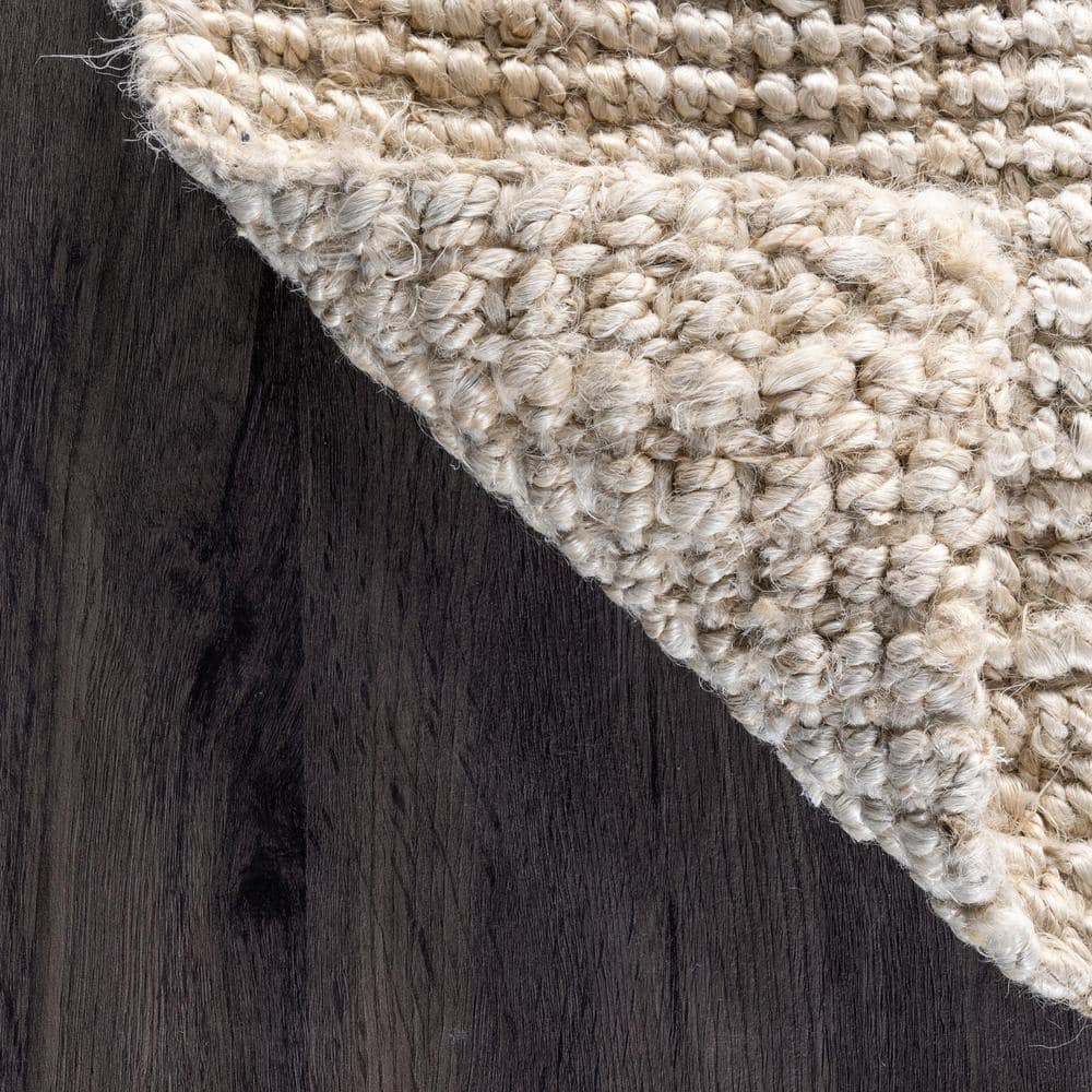 Off White Rectangular Handmade Wool Area Rug 6' x 9'
