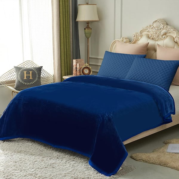 Navy Reversible Microfiber Fleece Blanket 79 in. x 91 in. Fuzzy Cozy Bed Blanket for Couch Camping