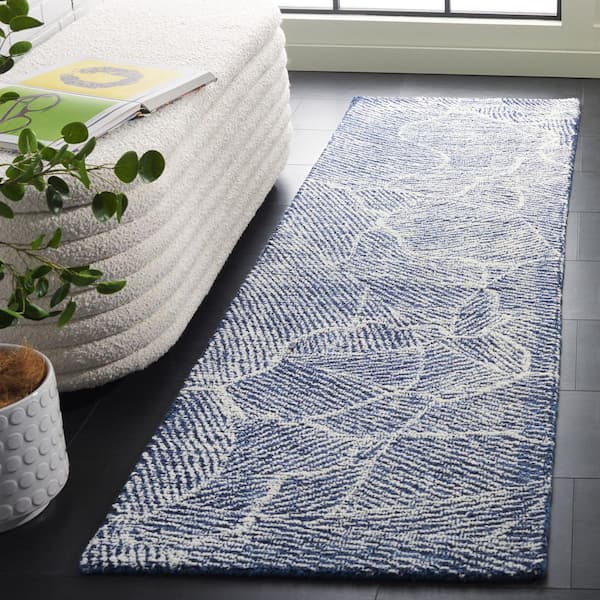 Metro 2 ft. x 8 ft. Navy/Ivory Solid Color Abstract Runner Rug