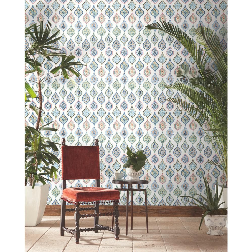White Multicolor Moroccan Ogee Floral Wallpaper Roll
