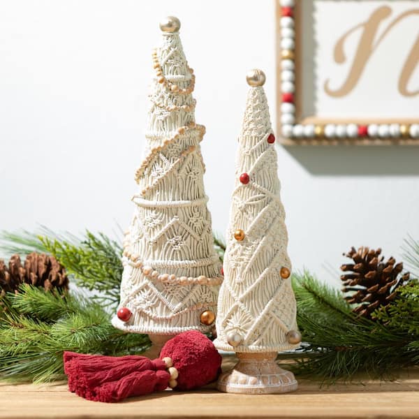 Add a Festive Touch to Your Christmas Tree with Yarn Wrapped Foam Balls